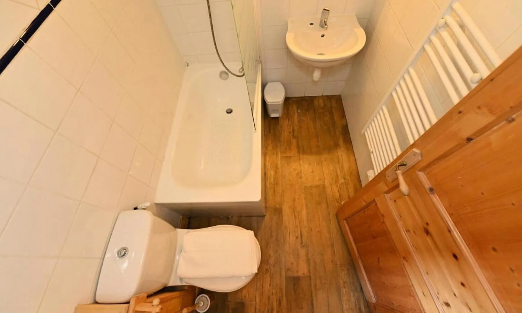 Chalet Le Freney - Chalets Pour 13 Personnes Mae-9864 La Plagne France